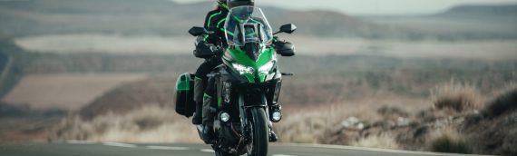 Drie Kawasaki Versys 1000 modellen voor 2023